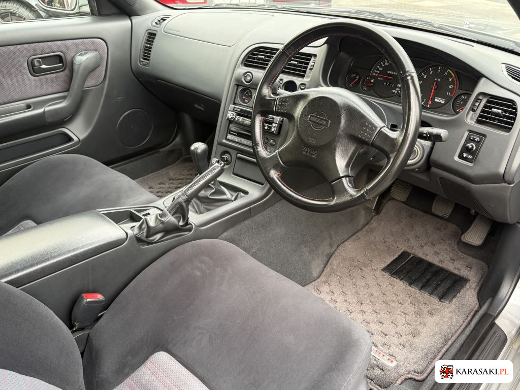 Nissan Skyline 1997 z aukcji japońskiej