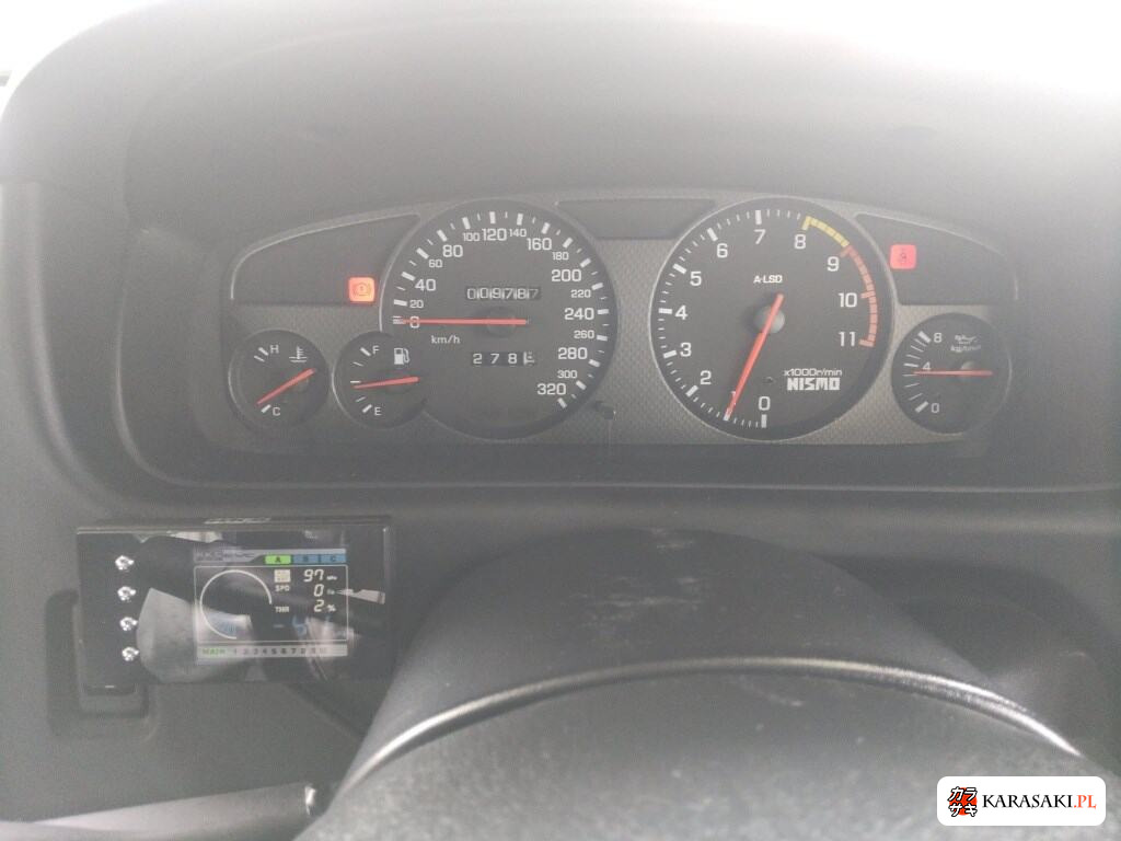 Nissan Skyline 1997 z aukcji japońskiej