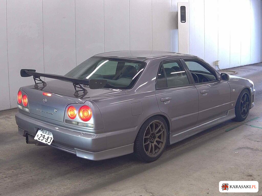 2000 Nissan Skyline 4D 4