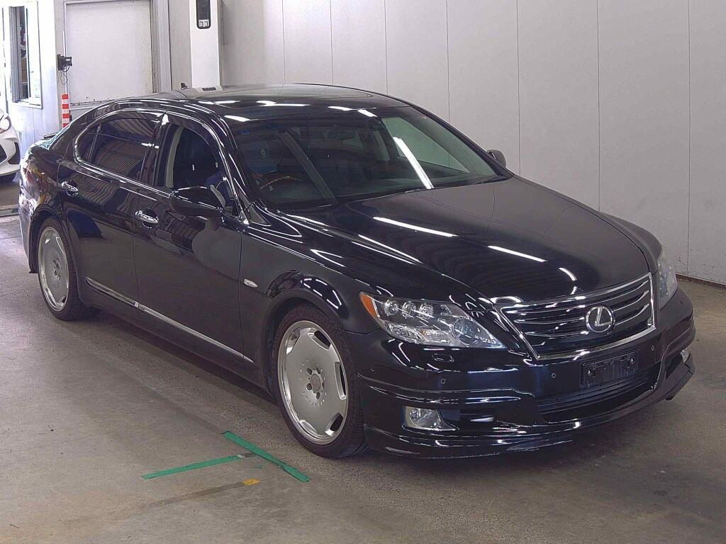 Lexus LS 2008 z aukcji japońskiej