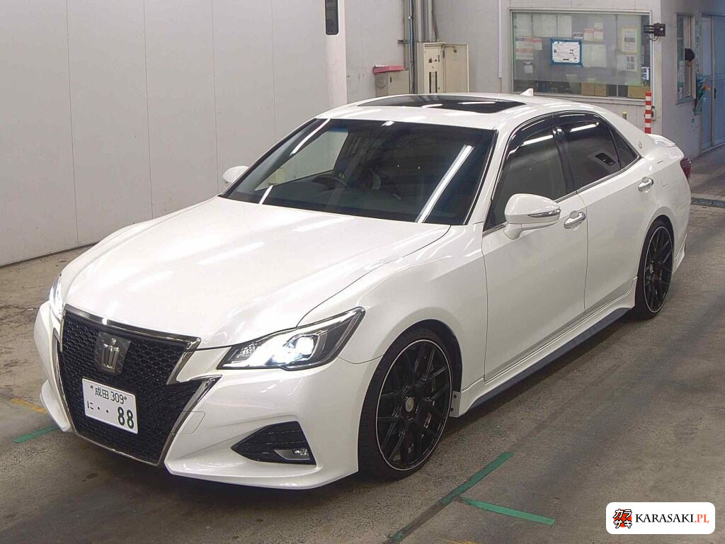 Toyota Crown 2016 z aukcji japońskiej