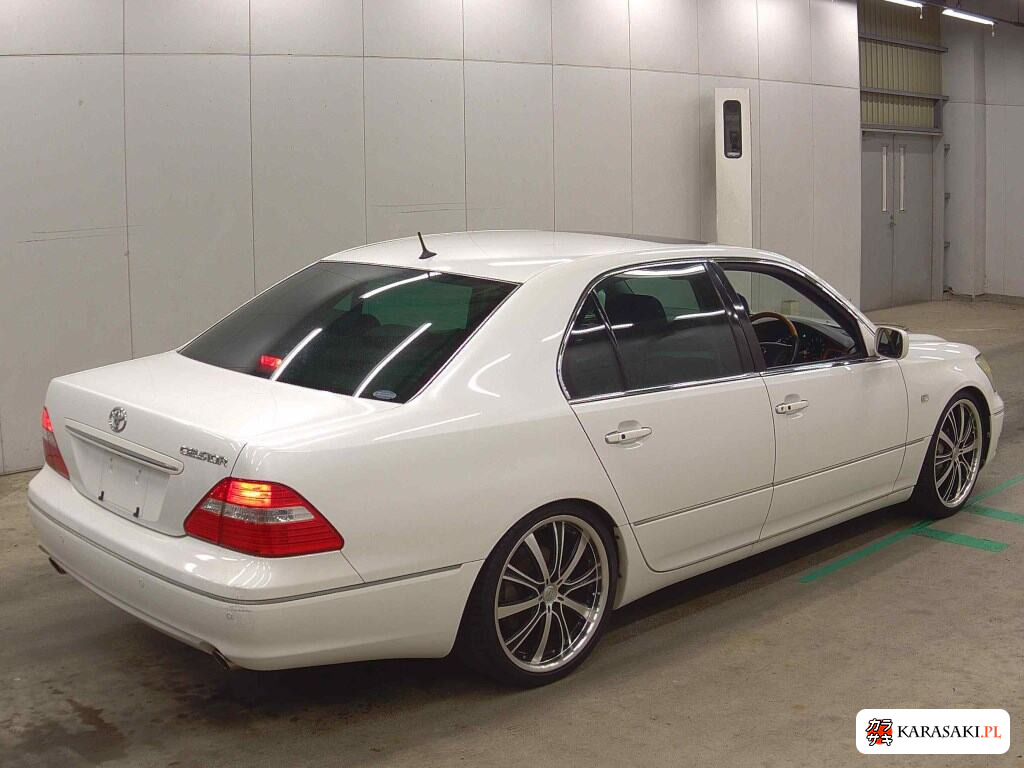 Toyota Celsior 2003 z aukcji japońskiej