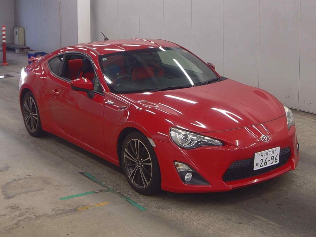 Toyota 86 2014 z aukcji japońskiej