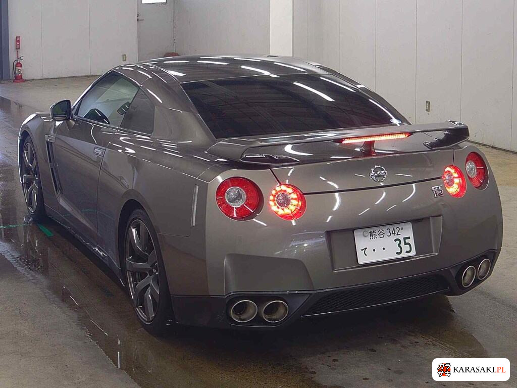 2008 Nissan GT-R 4WD Premium Edition 2