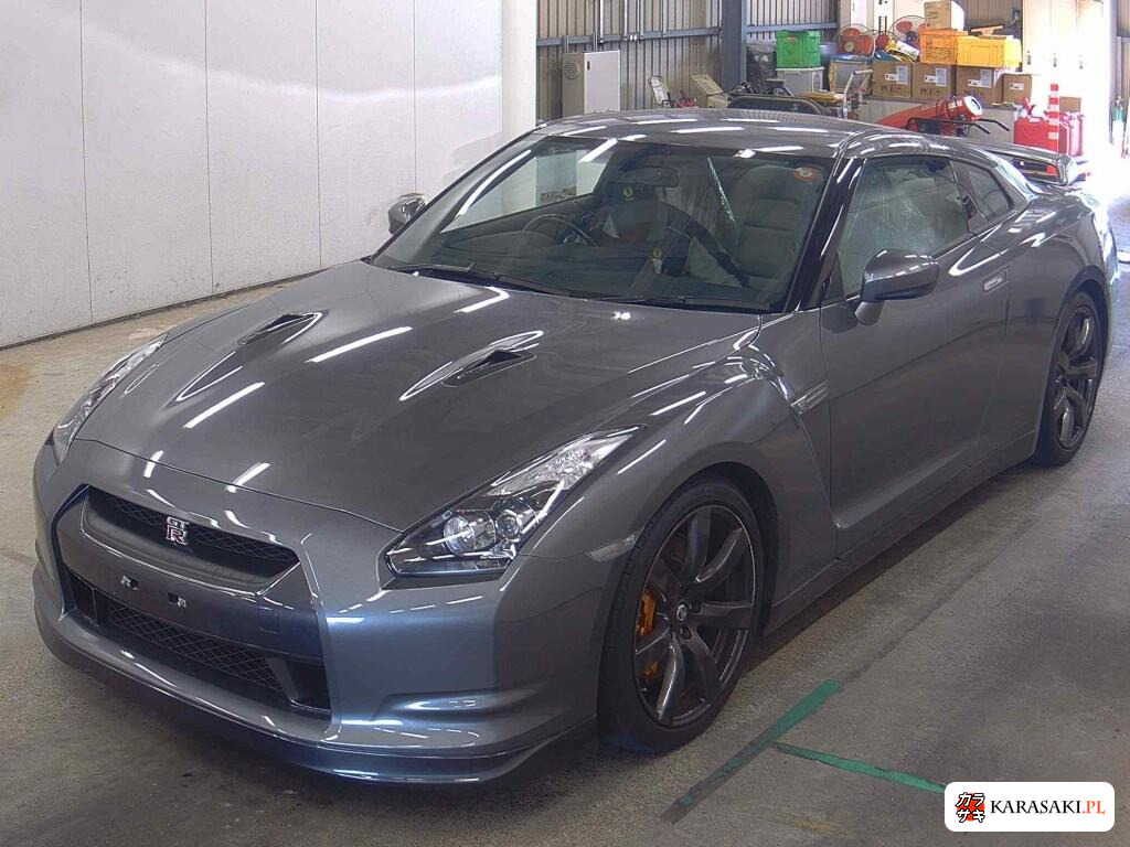 Nissan GT-R 2009 z aukcji japońskiej