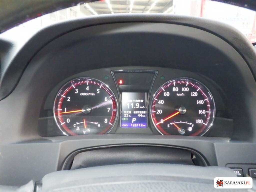 2014 Toyota Crown 4D Athlete S 6