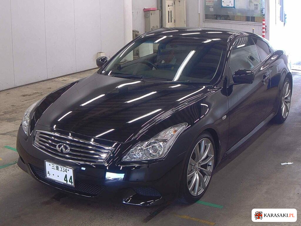 Nissan Skyline 2010 z aukcji japońskiej