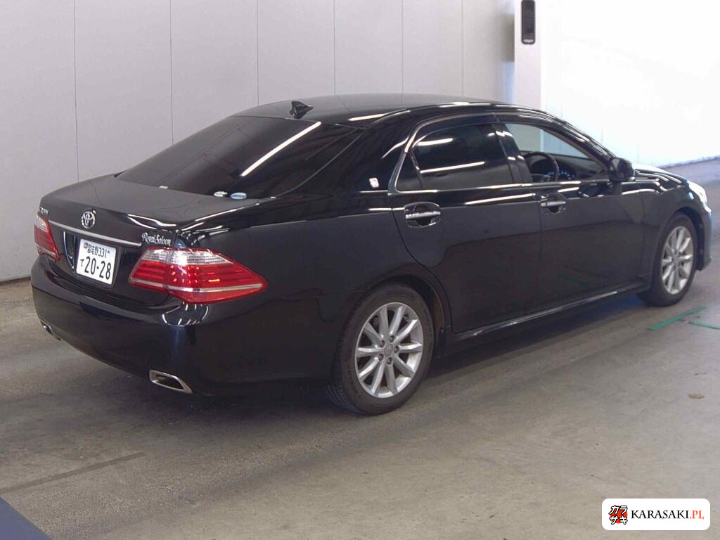 2011 Toyota Crown 4D 2.5 Royal Saloon Anniversary Edition 4