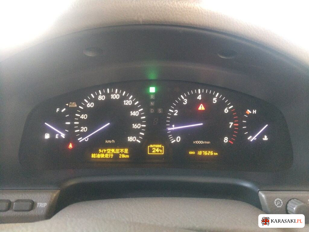 Toyota Celsior 2003 z aukcji japońskiej