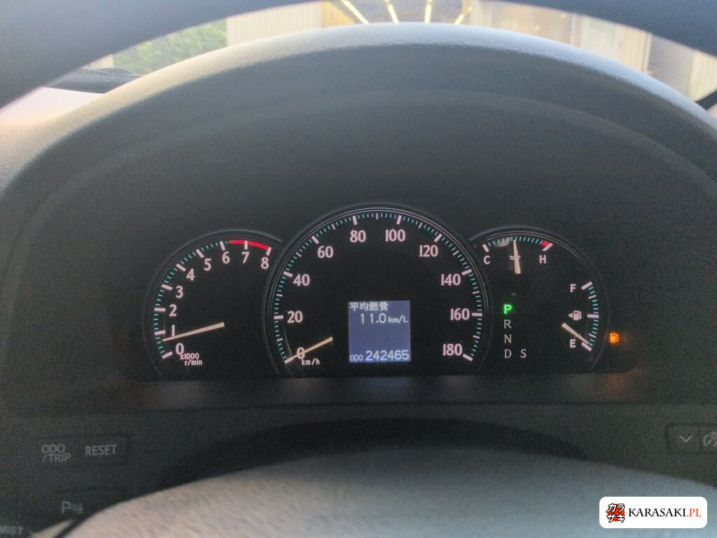 2009 Toyota Crown 4D Royal Saloon 6