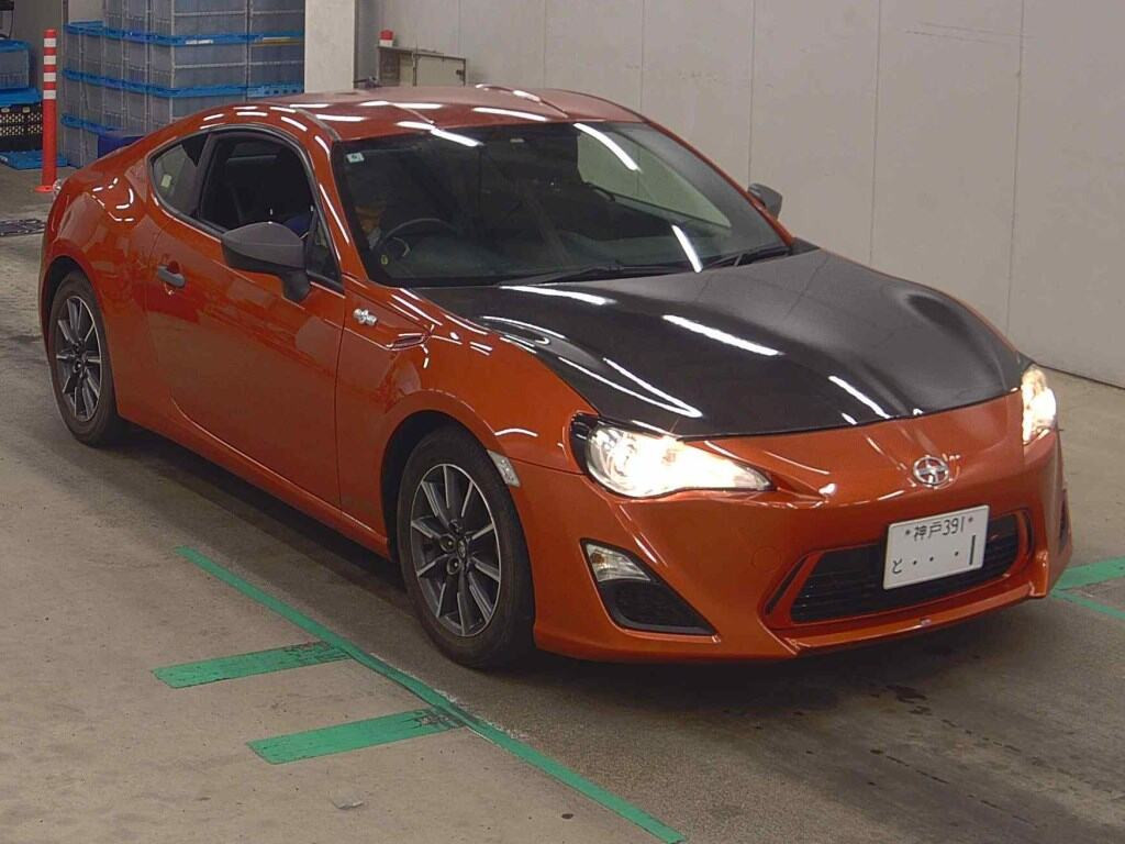 Toyota 86 2012 z aukcji japońskiej