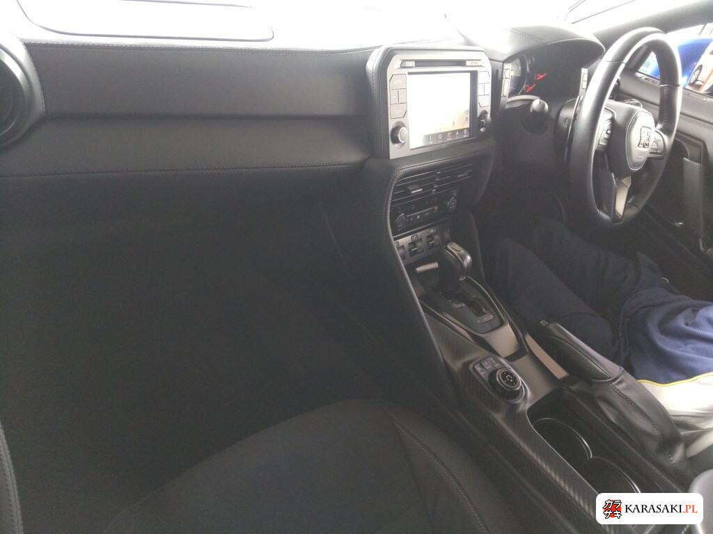 Nissan GT-R 2023 z aukcji japońskiej