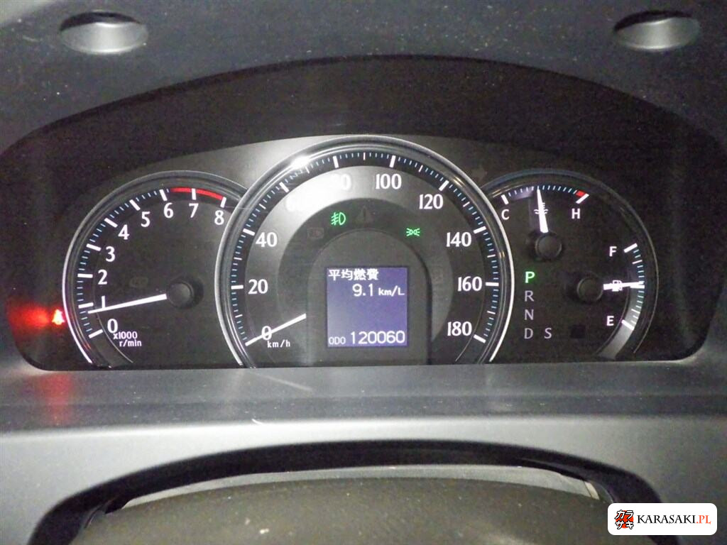 2010 Toyota Crown 4D Royal Saloon 6