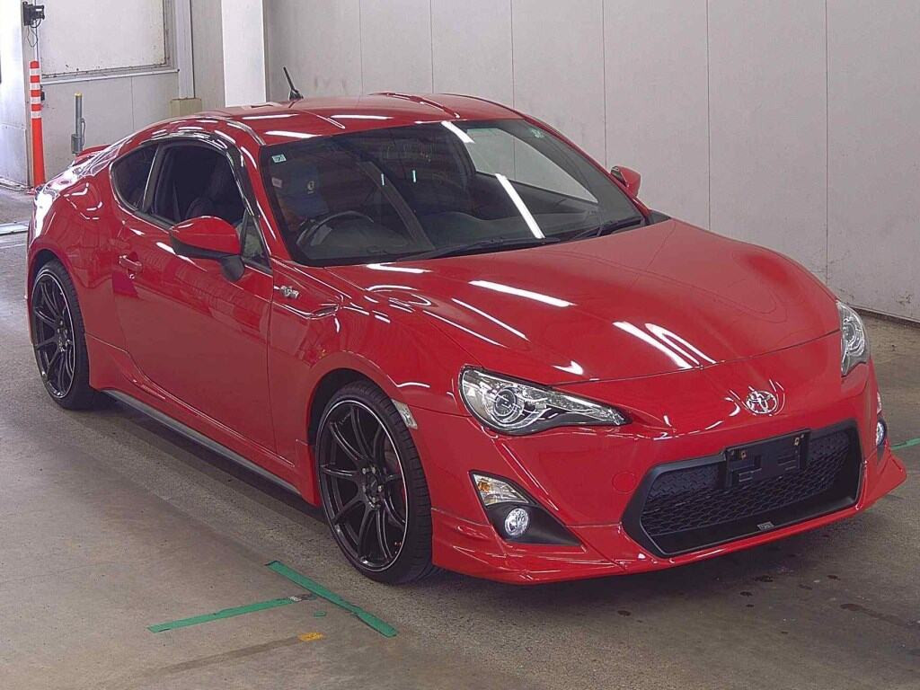 Toyota 86 2012 z aukcji japońskiej
