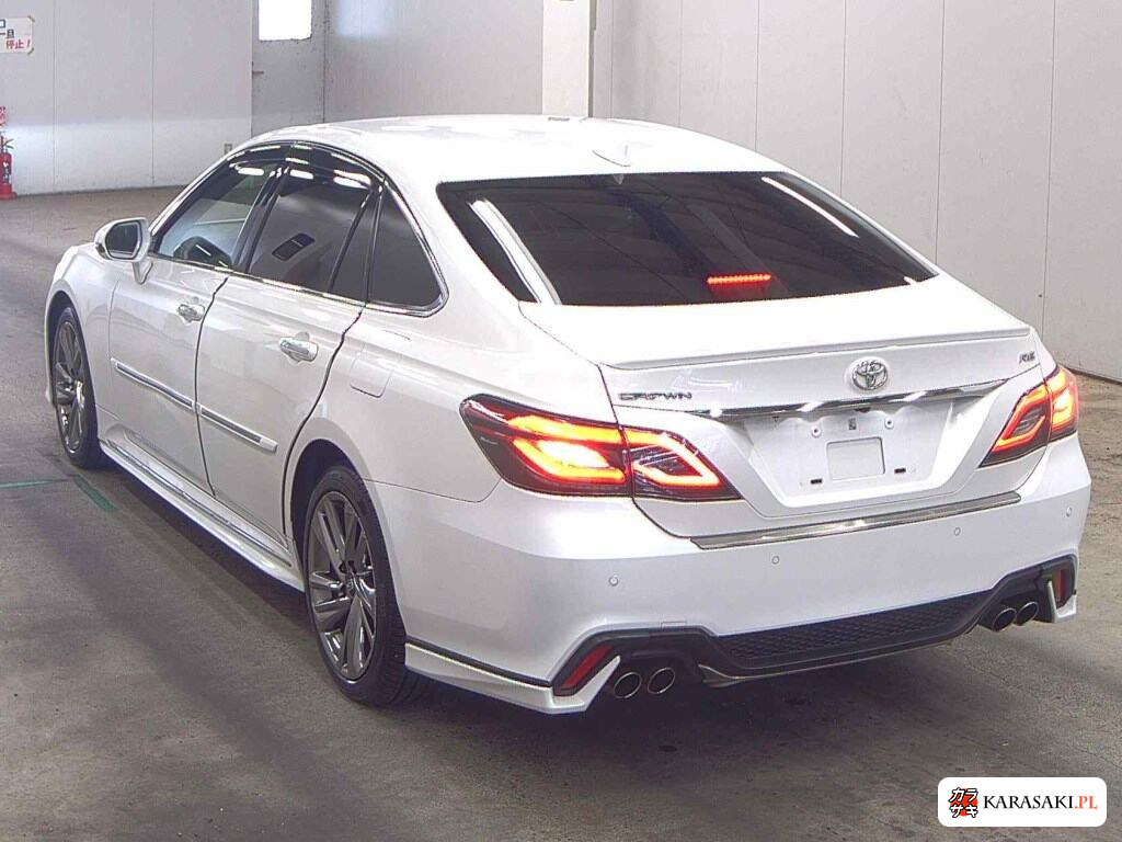 2021 Toyota Crown 4D RS Advance 2