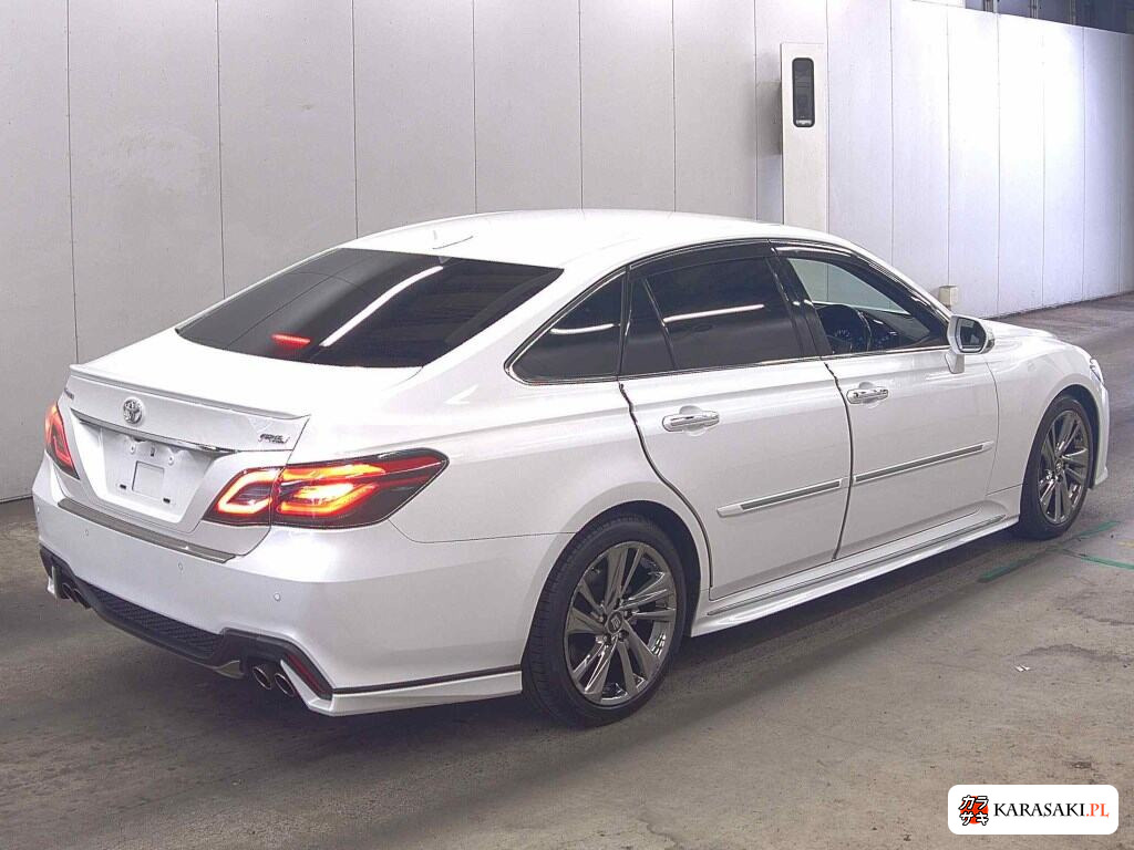 2021 Toyota Crown 4D RS Advance 4