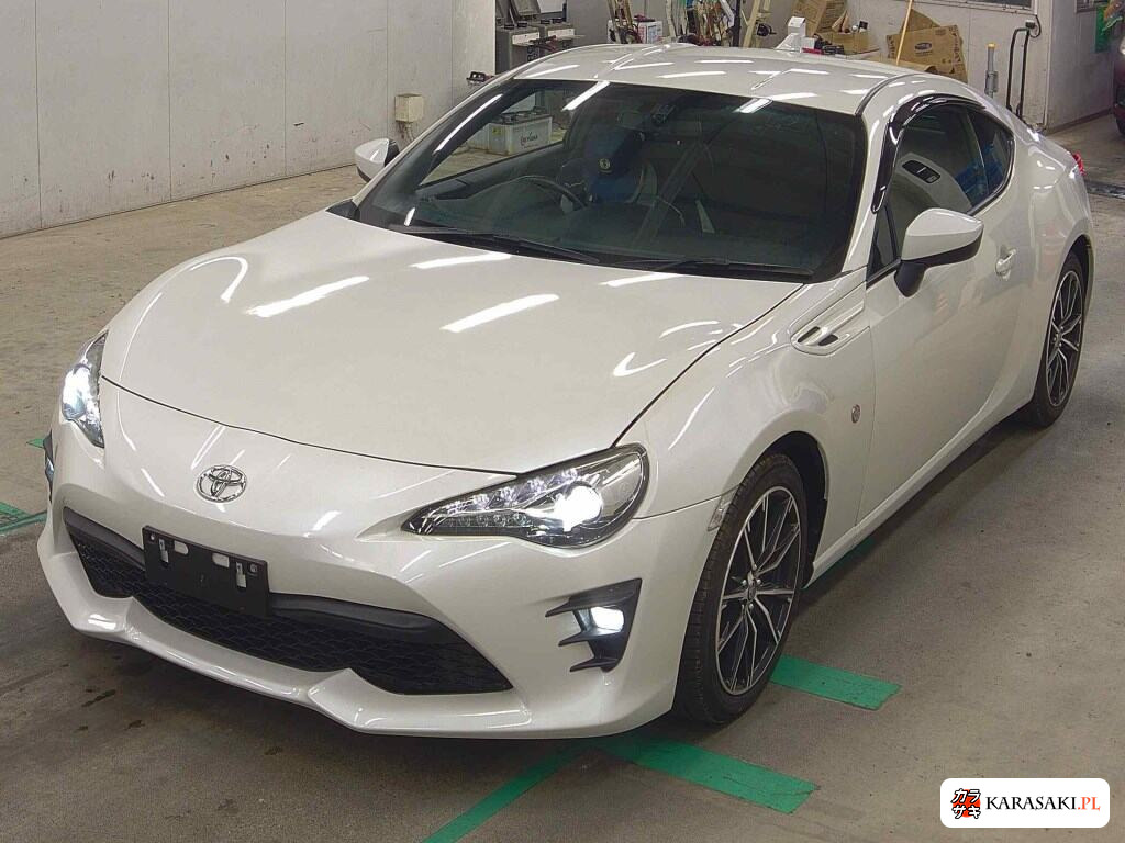 Toyota 86 2018 z aukcji japońskiej