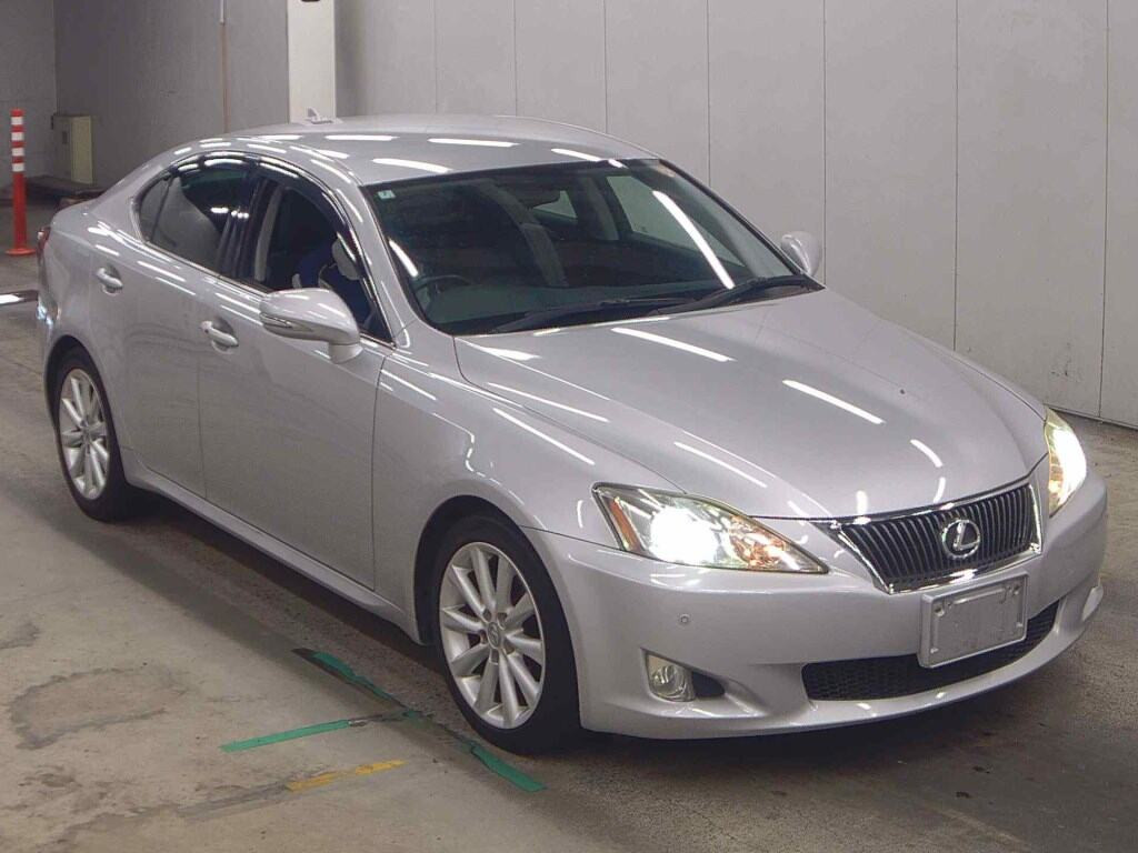 Lexus Is 2008 z aukcji japońskiej