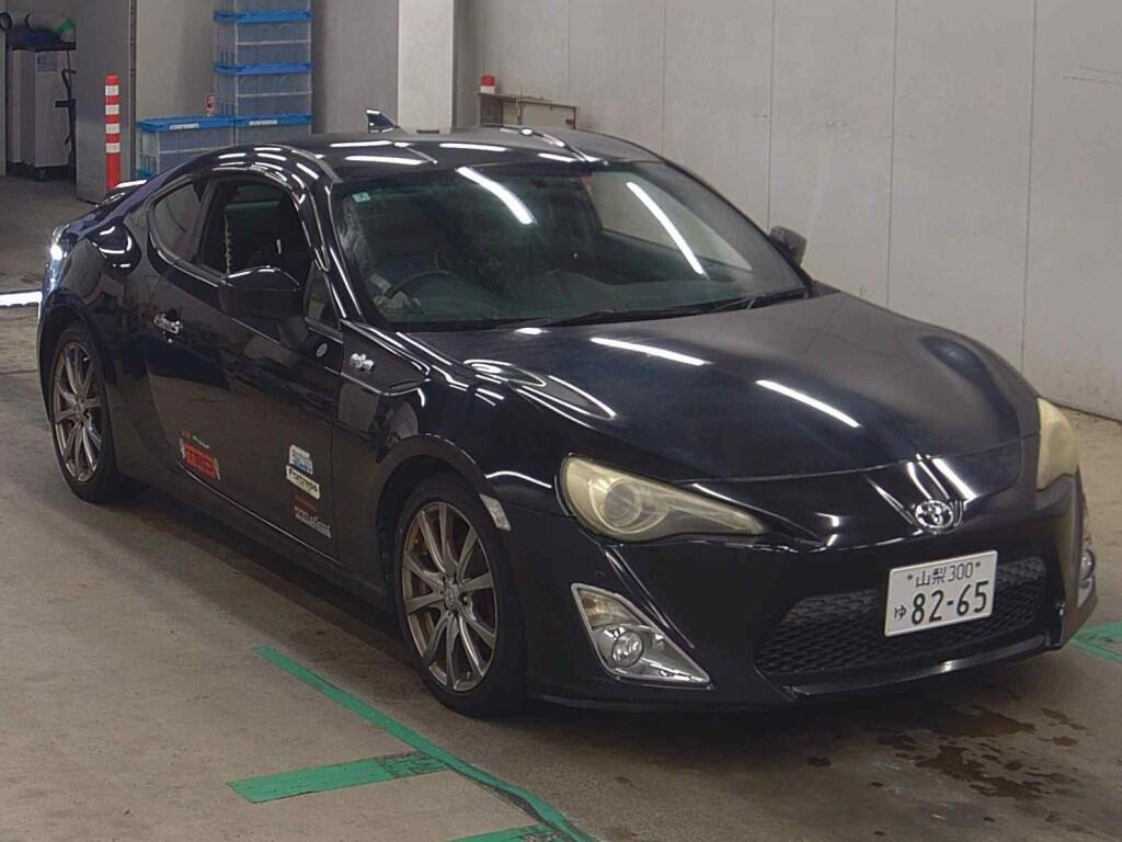 Toyota 86 2012 z aukcji japońskiej