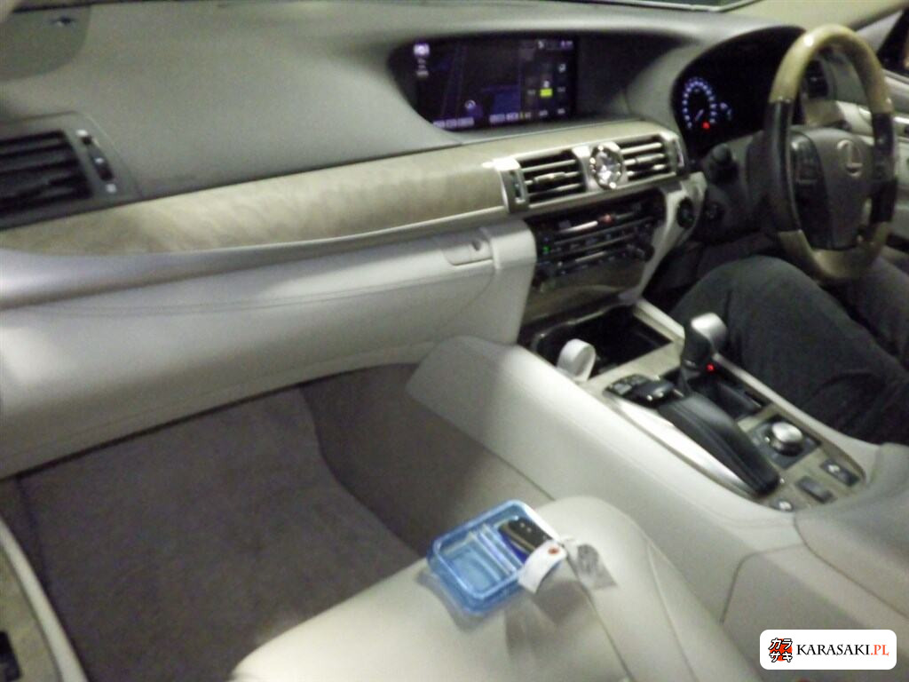 Lexus LS 2013 z aukcji japońskiej