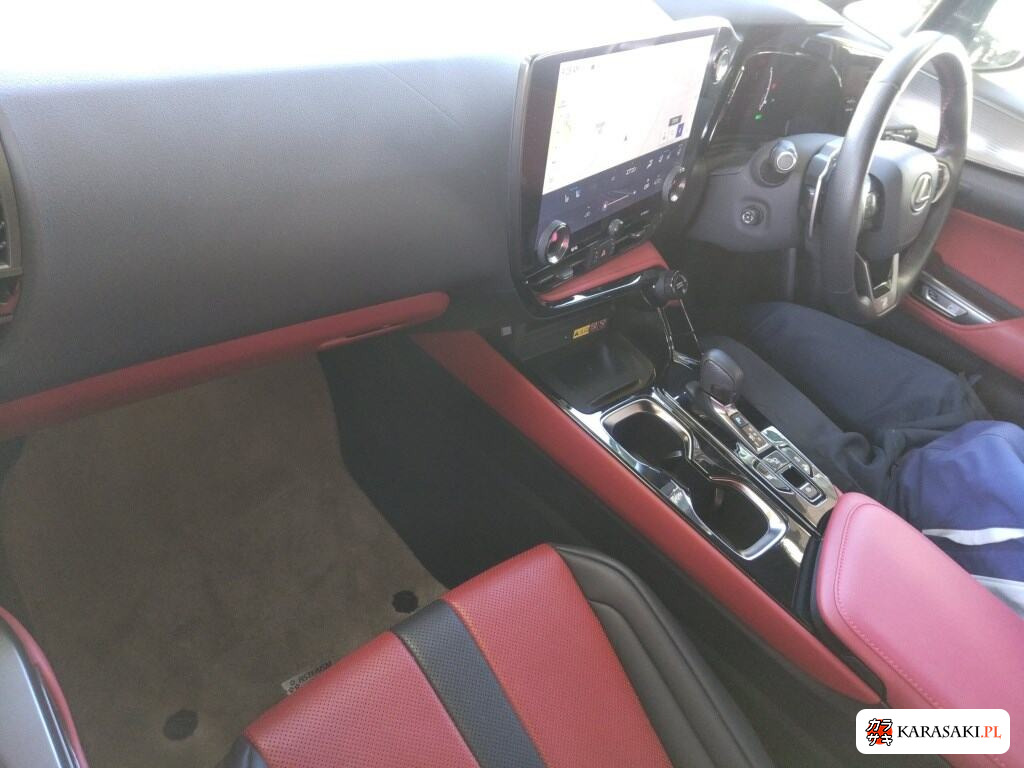 Lexus NX 2023 z aukcji japońskiej