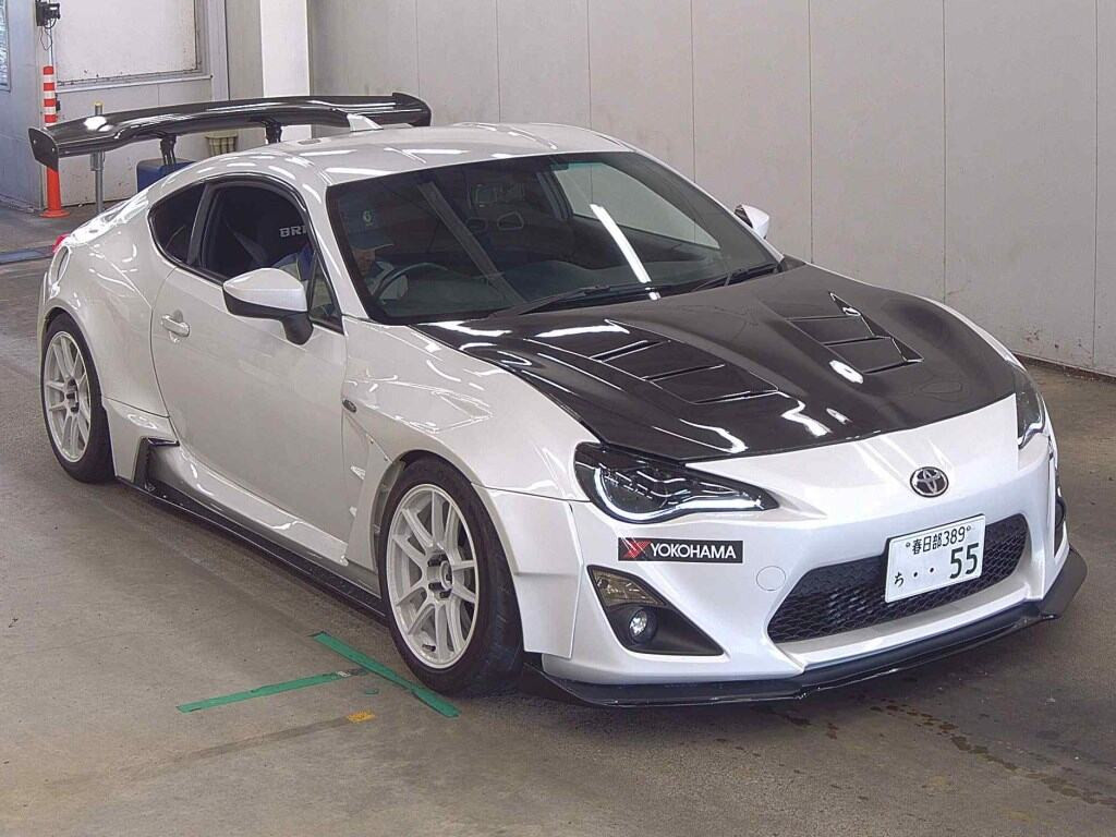 Toyota 86 2012 z aukcji japońskiej
