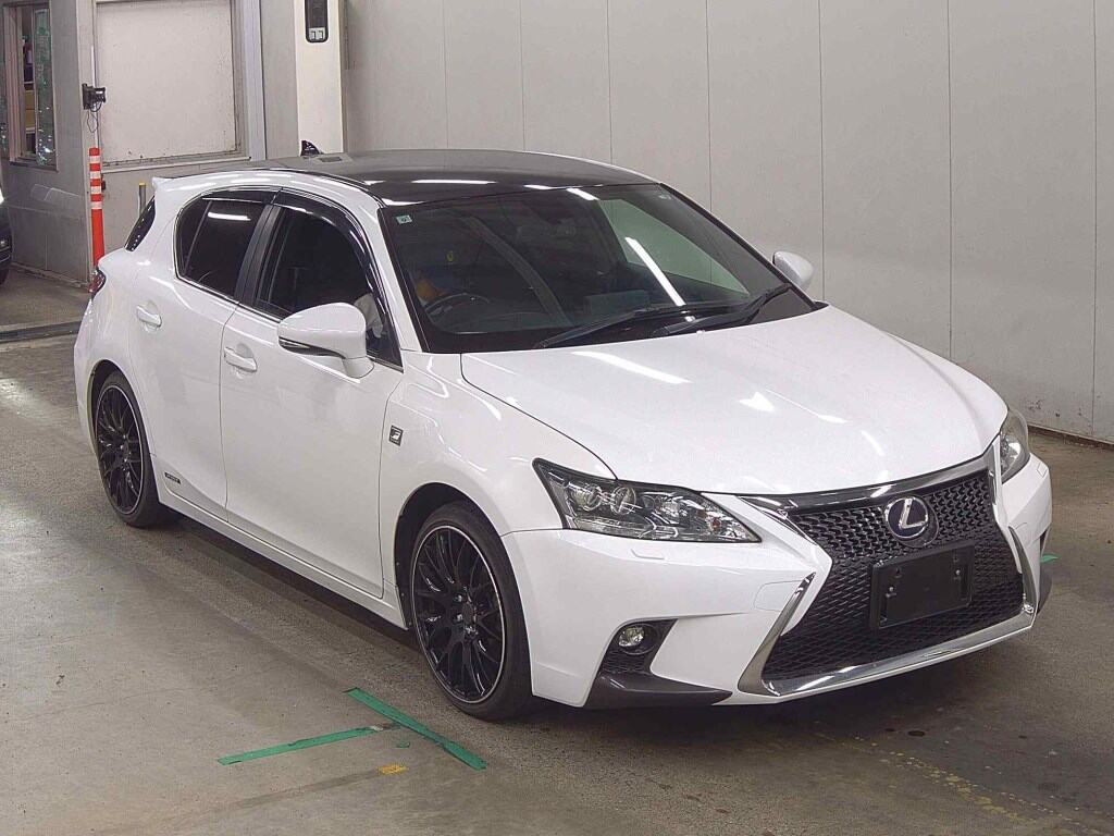 Lexus CT 2015 z aukcji japońskiej