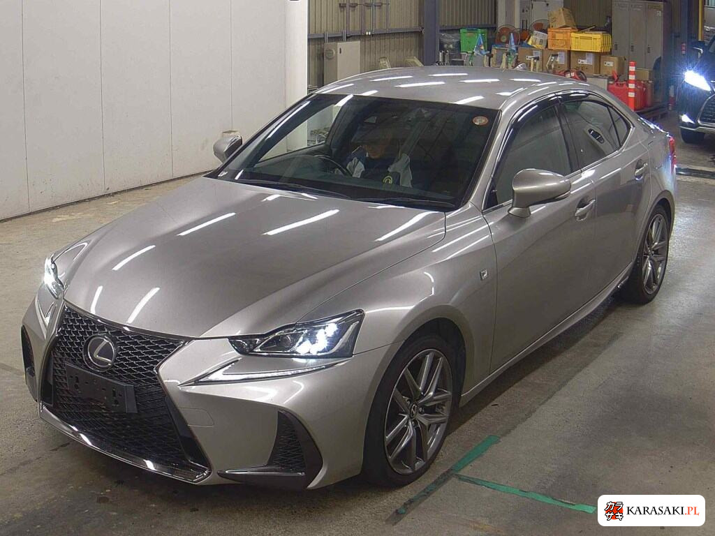 2017 Lexus Is 4D 4WD IS300H F Sport 3