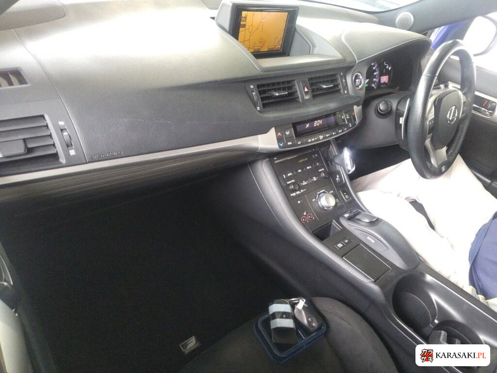 2011 Lexus CT CT200H F Sport 5