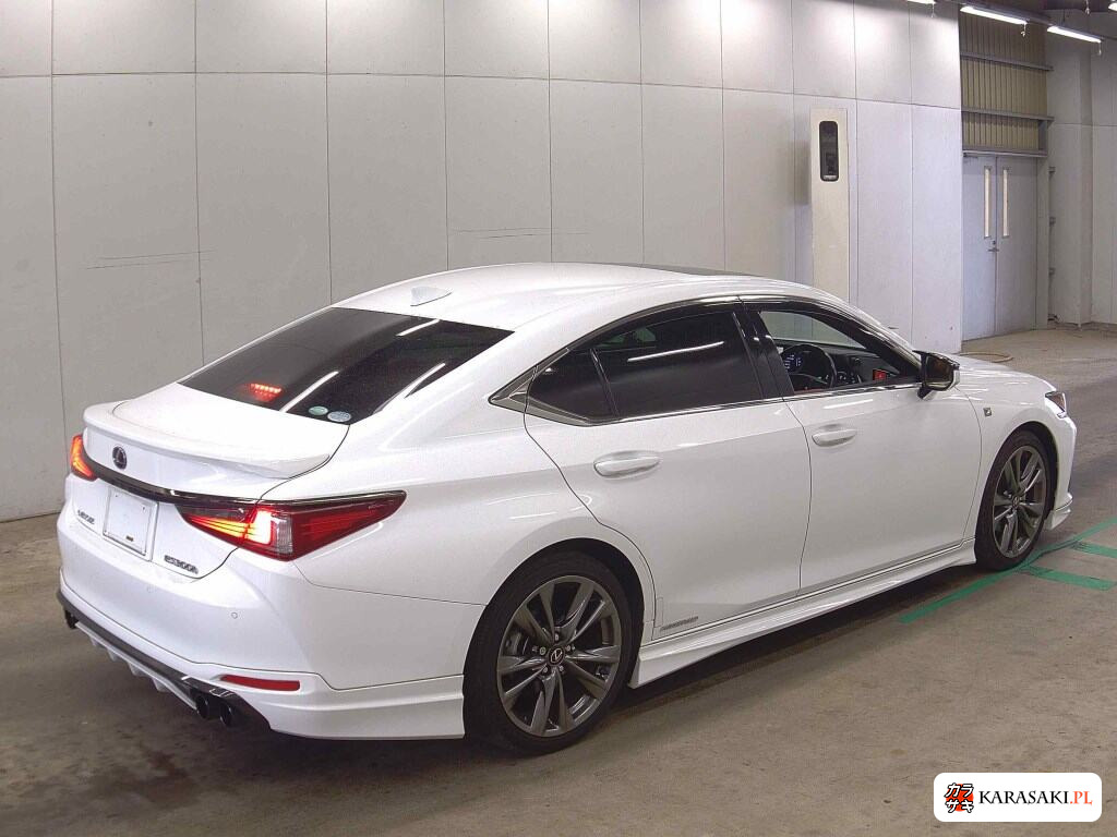 2019 Lexus Es ES300H F Sport 4
