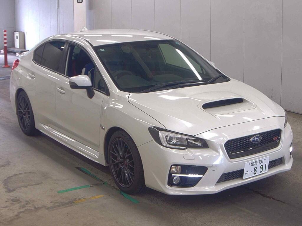 Subaru WRX STI 2015 z aukcji japońskiej