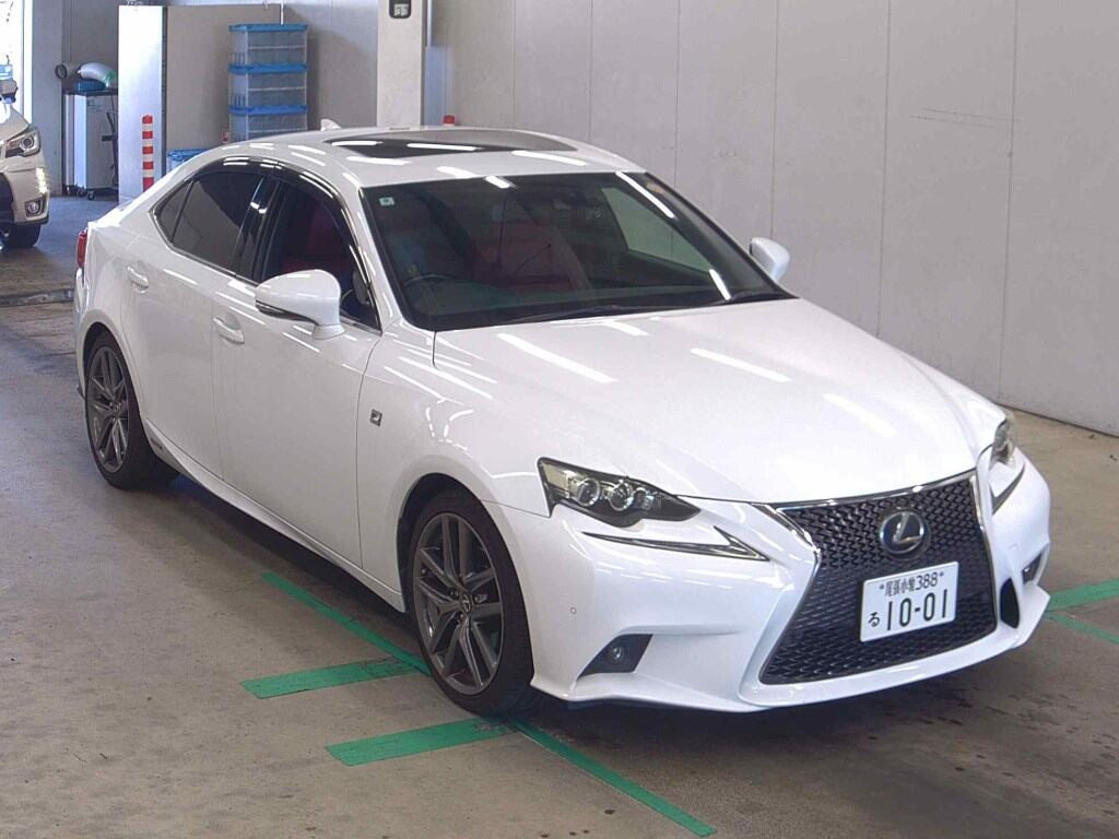 Lexus Is 2013 z aukcji japońskiej