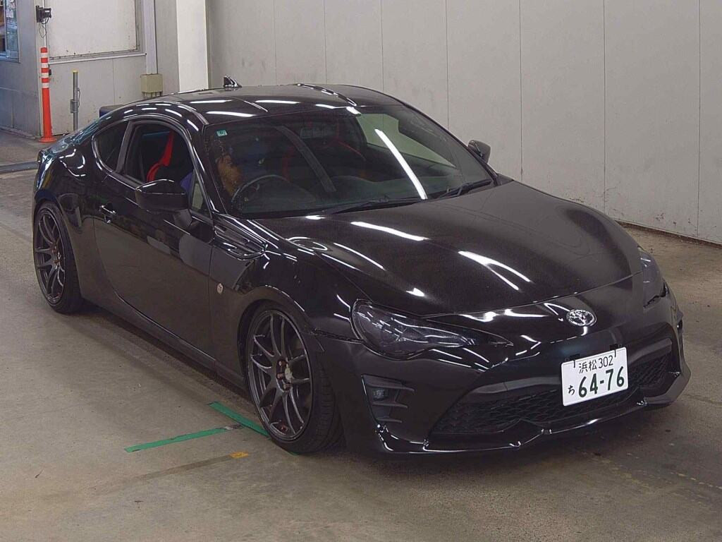 Toyota 86 2017 z aukcji japońskiej
