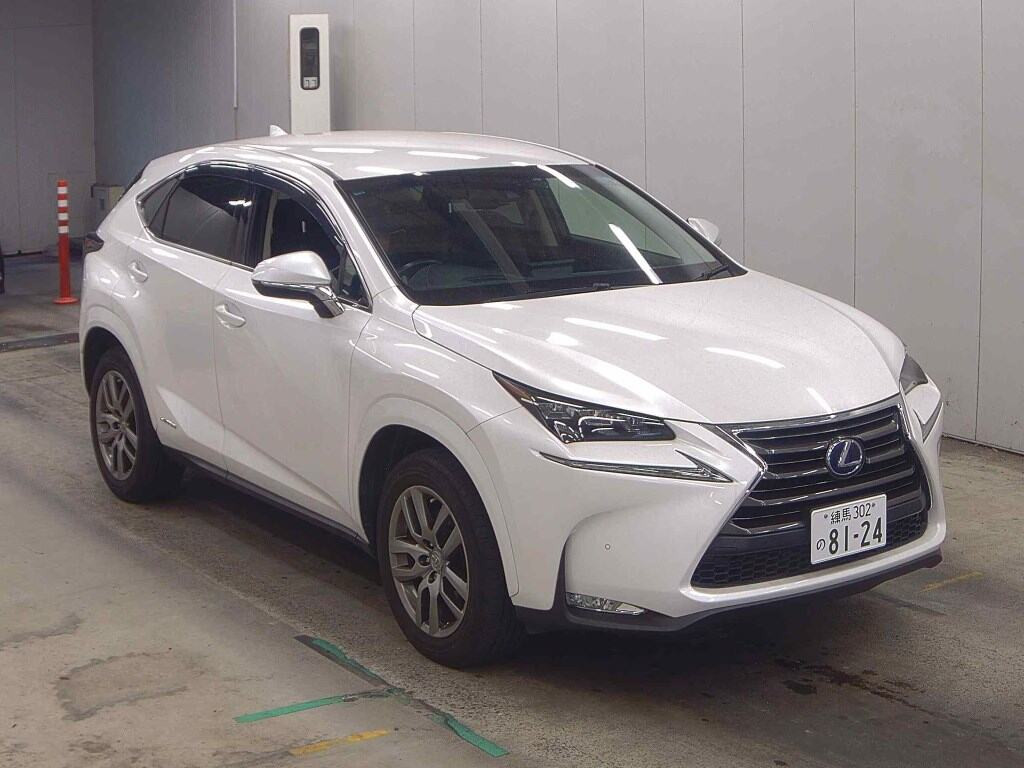 Lexus NX 2015 з японського аукціону