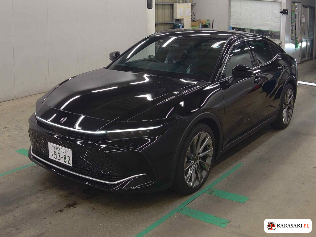 Toyota Crown Crossover 2025 z aukcji japońskiej