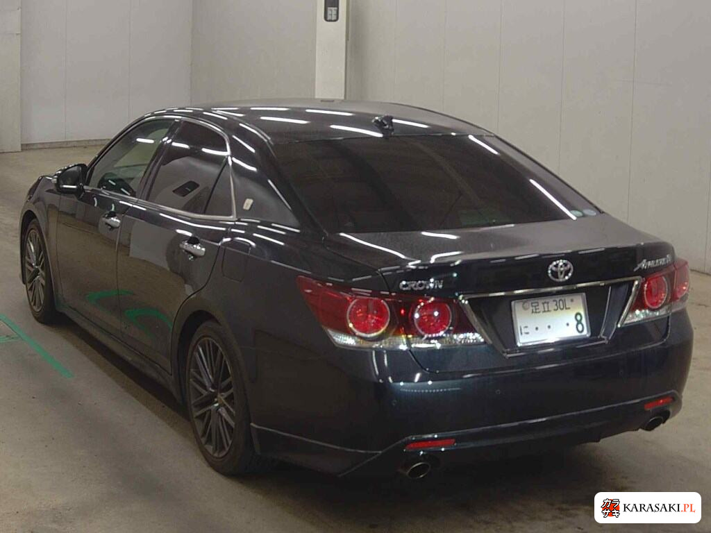 2016 Toyota Crown 4D Athlete S-T 2