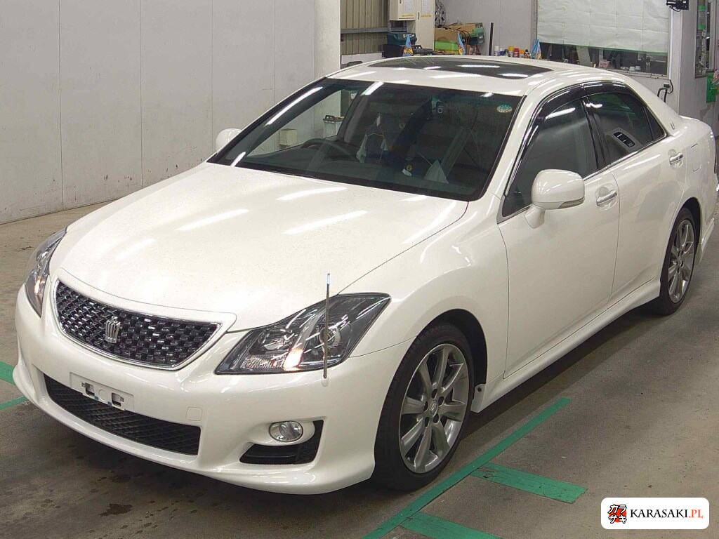 Toyota Crown 2008 z aukcji japońskiej