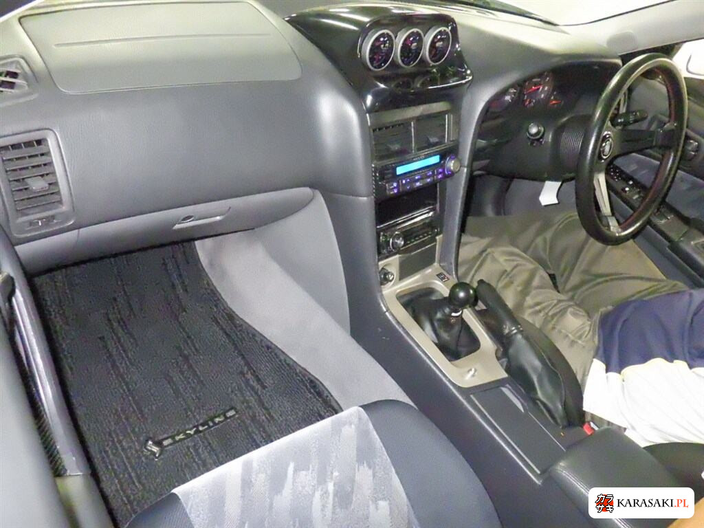 1998 Nissan Skyline 4D 25GT-X 5
