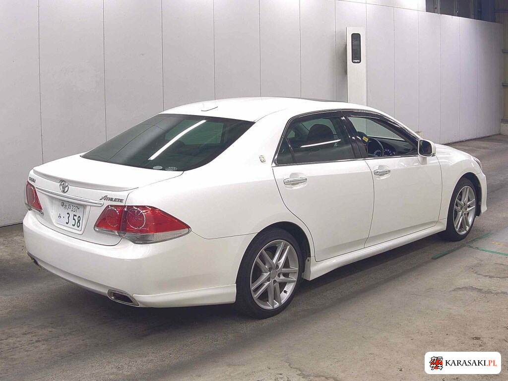 2010 Toyota Crown 4D Athlete 4