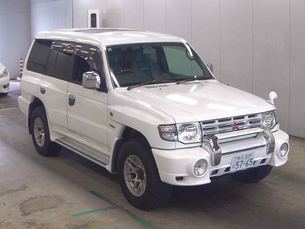 Mitsubishi Pajero 1998 z aukcji japońskiej
