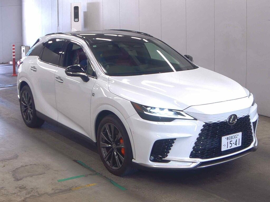 Lexus RX 2025 z aukcji japońskiej