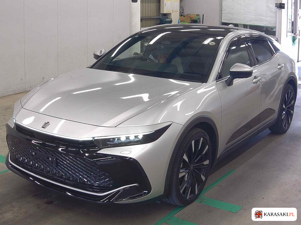 Toyota Crown Crossover 2024 z aukcji japońskiej