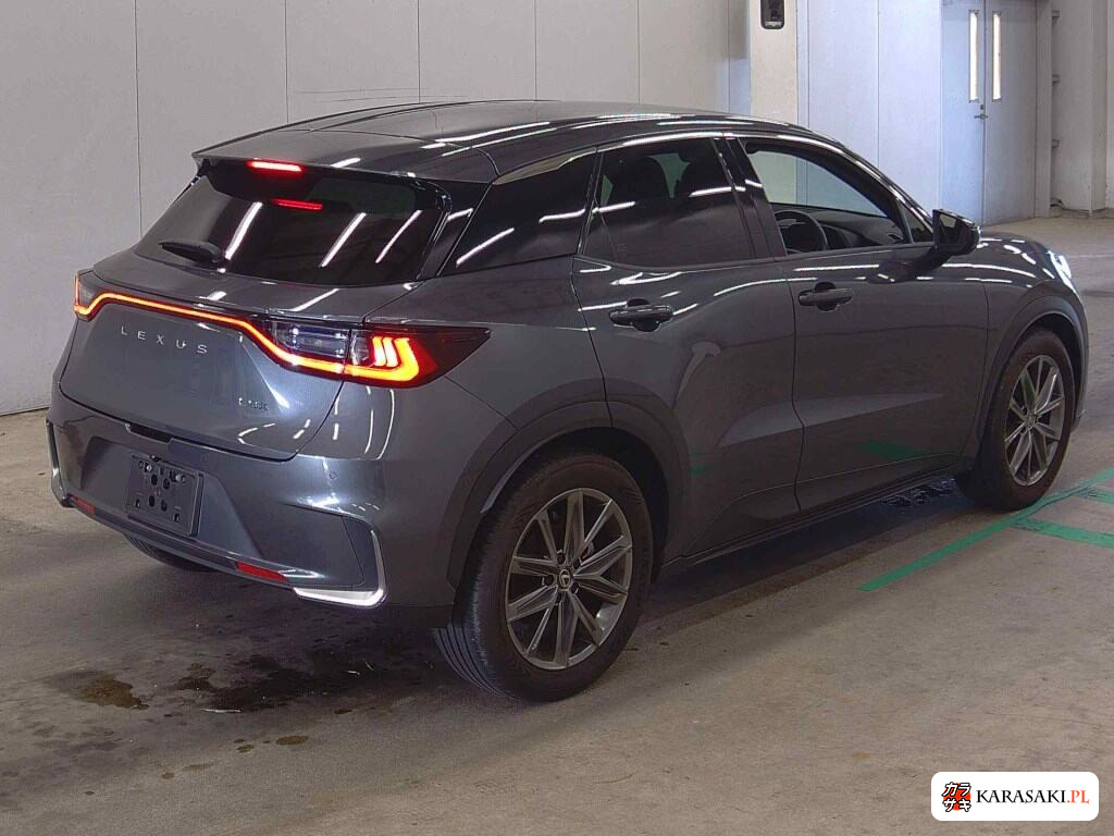 Lexus LBX 2024 z aukcji japońskiej