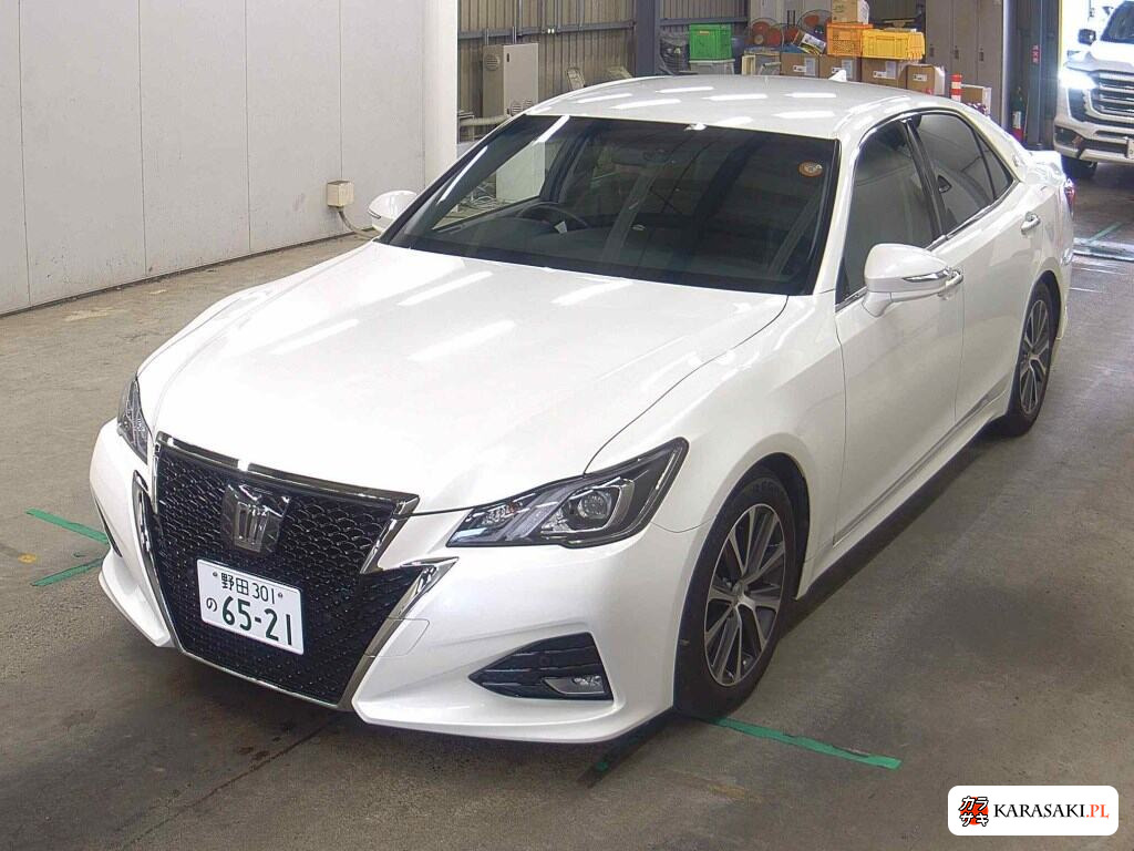 Toyota Crown 2016 z aukcji japońskiej