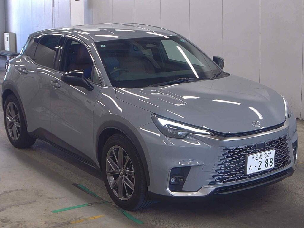 Lexus LBX 2025 z aukcji japońskiej