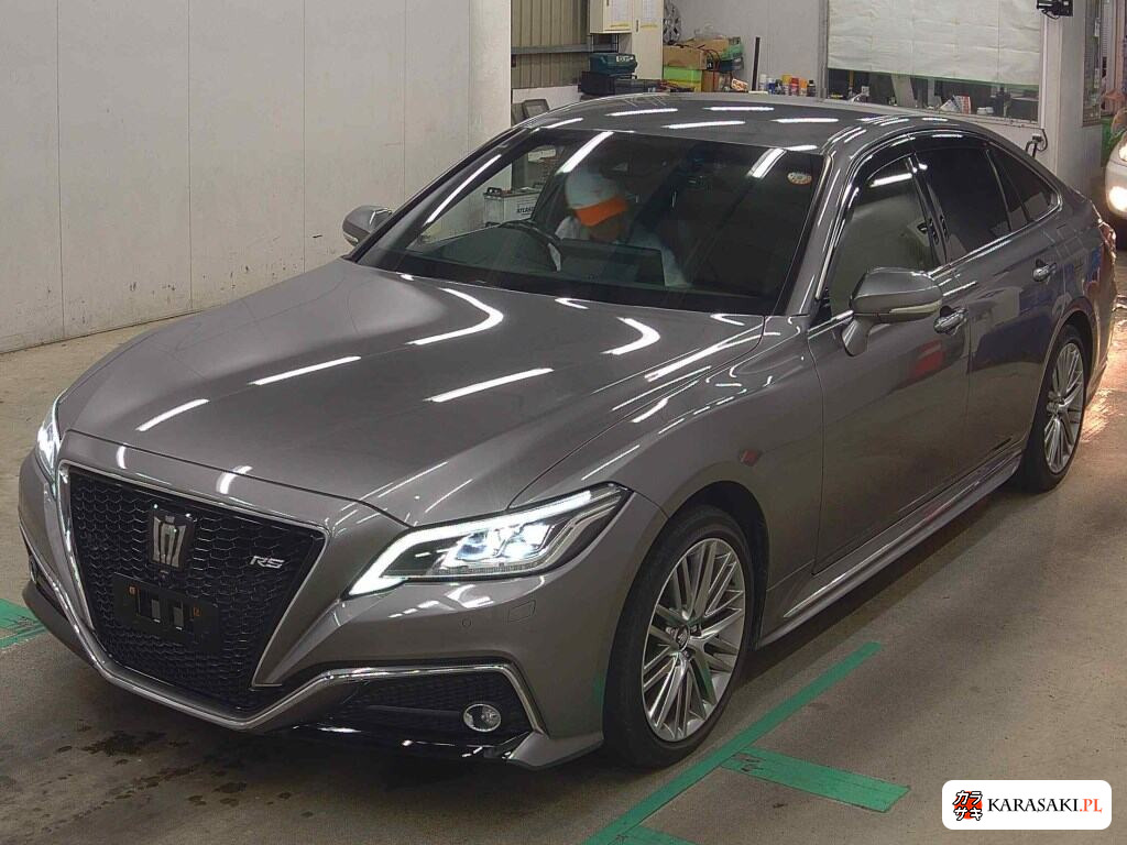 Toyota Crown 2021 z aukcji japońskiej