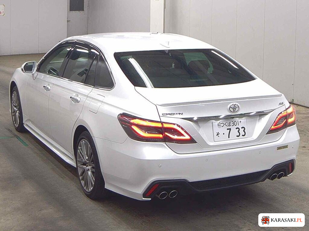 2021 Toyota Crown 4D RS 2