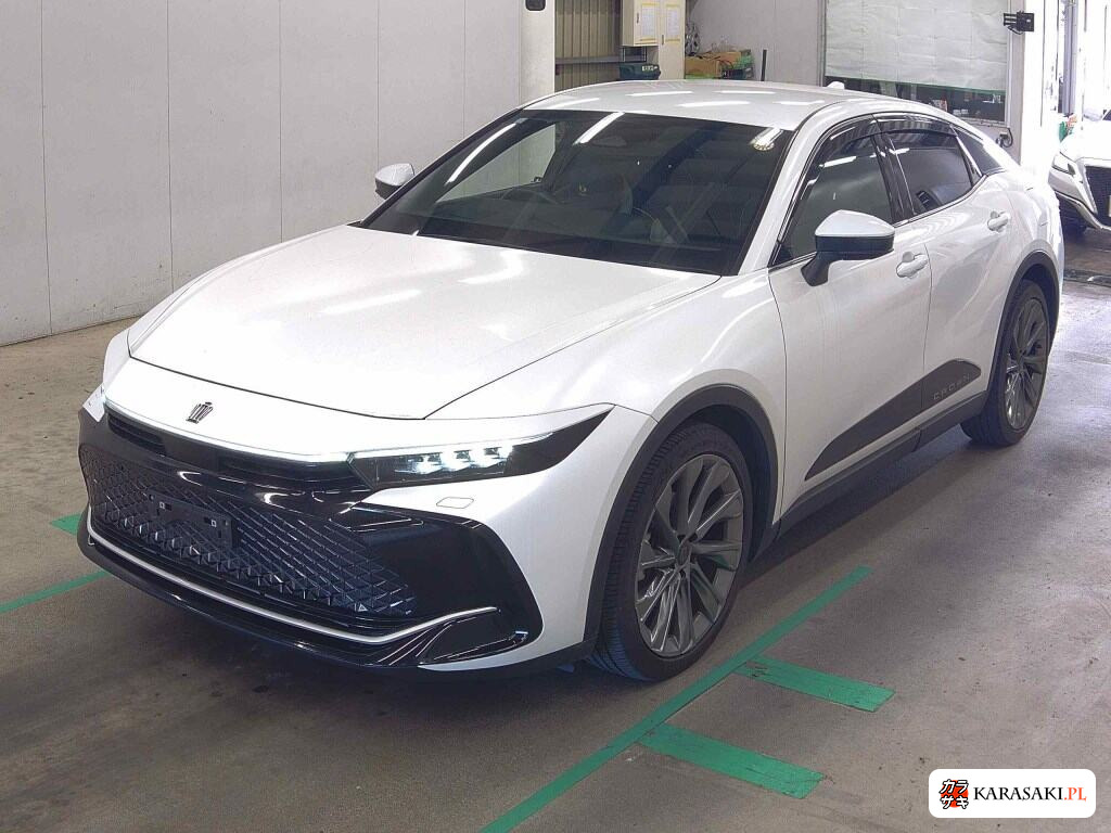 Toyota Crown Crossover 2023 z aukcji japońskiej