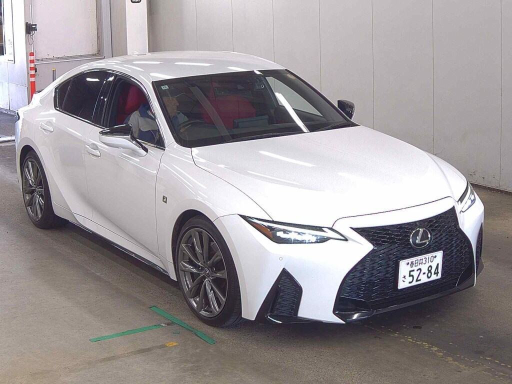 Lexus Is 2020 z aukcji japońskiej
