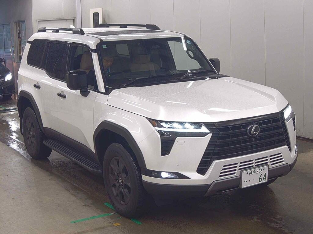 Lexus GX 2025 z aukcji japońskiej
